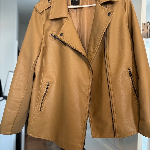 Faux leather jackets - Picture 4 of 9